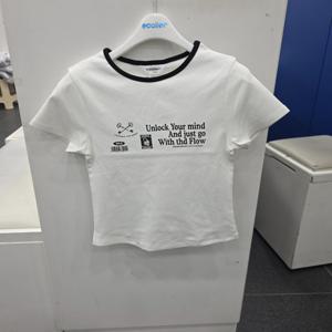 [에꼴리에]에꼴리에 3부헤리티지넥배색크롭슬림티 26B0454_SC