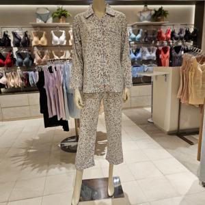 [비비안 란제리] 비비안 플라워 프린트 여성 파자마세트 (WP597) WP597