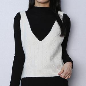 [파라노말샵] 꽈배기 브이넥 니트 뷔스티에 조끼 (파라노말샵)