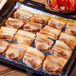 고소한 육질! 황금두께 추억의 한입 냉동 삼겹살 1kgx2팩  (총 2kg)