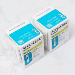 아큐첵 인스턴트 혈당시험지 100매+호환침100개+솜100매