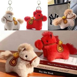 행운의 말인형 키링 말키링 붉은말 빨강말 기념품 소품 동물인형 가방고리