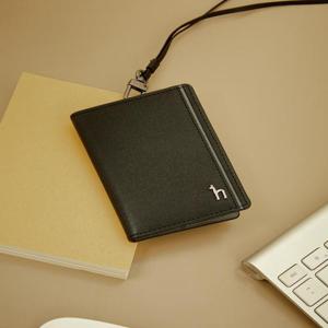 헤지스 액세서리 남성 [스테디셀러]블랙 단색 소가죽 카드지갑  (WUHO4F334BK)