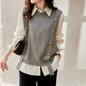 [유니제이] 그레시 단추 포인트 니트조끼