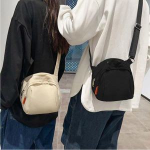 남자크로스백 베이직 심플 미니 크로스백 남성 여성 캐주얼 가방 여행보조가방 HWE3F00E