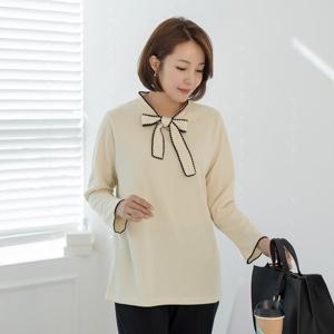 엄마옷 마담4060 40대50대티셔츠배색자수리본타이-QTE2401032-