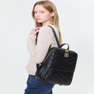 닥스 액세서리 여성 [스테디셀러] 블랙 DD로고 소가죽 백팩  (WCBA4F632BK)