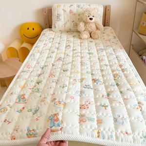 56x100cm 어린이 유치원 침구를 위한 더블 레이어 면 아기 매트리스 부드러운 유아용 침대 패드