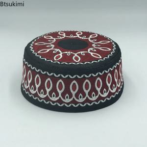 무슬림 패션 자수 모자 남성 기도 예배 모자 캐주얼 웨딩 파티 사우디아라비아 터번 캡 어린이 이슬람 플랫탑 모자