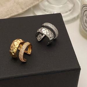 여성용 반짝이는 라인스톤 귀이개, 절묘한 프리미엄 메탈 더블 레이어, 레트로 라이트 지르콘 이어 커프, 패션 주얼리