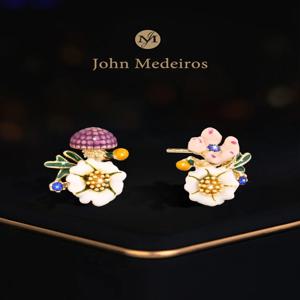 존 메데이로스 에나멜 플라워 귀걸이 여성용 럭셔리 젬핀 귀걸이 컬러 충돌 캐주얼 스타일 퓨어 컬러 여름 2025