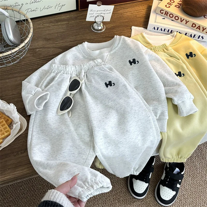 아동 후드티 세트 남아 스포츠 의상 여아 긴팔 상의 스웨트팬츠 2종 가을 키즈 패션 루즈핏 세트 2025 캐주얼 의류