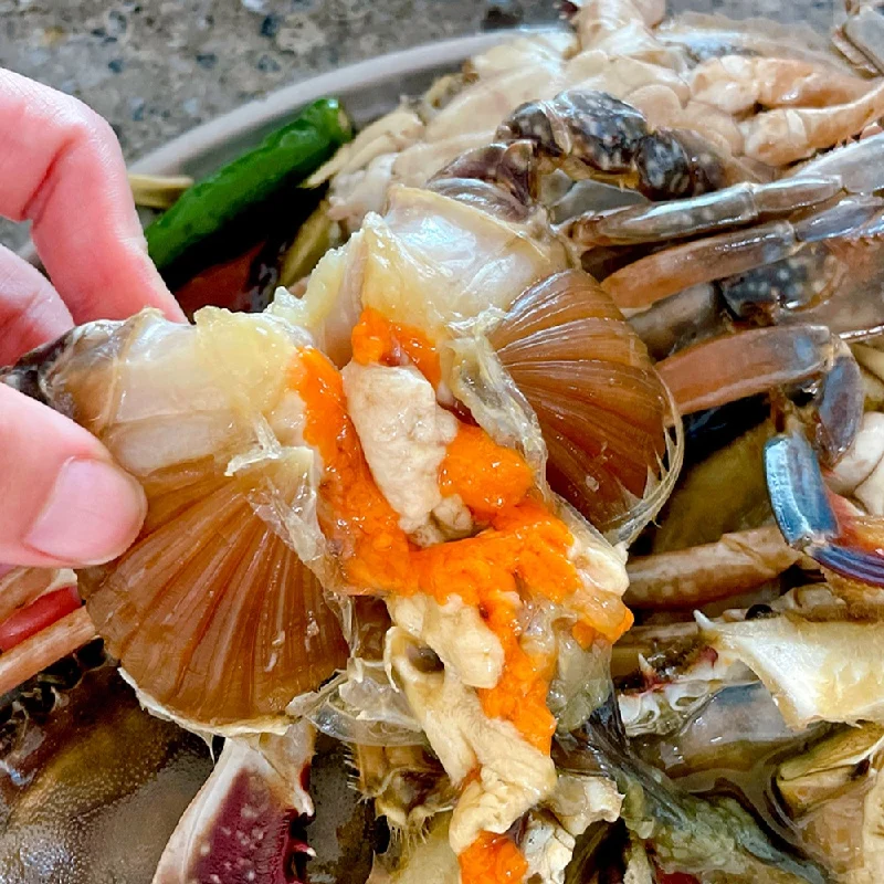 연평도 특품 급냉 암꽃게 2kg(6-10미) 가득찬 수율 급속 냉동 게살이 더 단단하고 단맛!