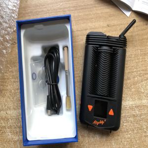 M + 플러스 전도성 및 대류성 건조 허브 기화기, 휴대용 온도 조절 세라믹 가열, C 타입 마이티 + 모드 허브 베이프 키트