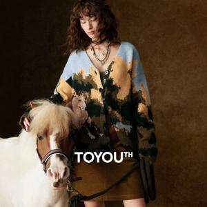 TOYOUTH 여성 니트 코트 2025 겨울 신상 와일드 호스 유화 패턴 브이넥 가디건 아우터웨어