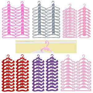 20 개/몫 플라스틱 인형 옷걸이 귀여운 미니 혼합 스타일 드레스 의류 액세서리 11.5 ''인형 옷장 인형 집 DIY 완구