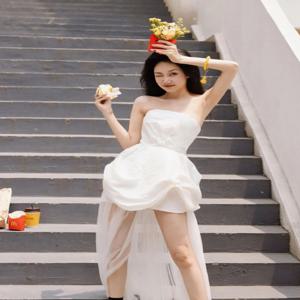 화이트 스트랩리스 이브닝 드레스 웨딩 케이크 생일 사진 촬영 모닝룩 롱 스커트 패셔너블 슬림핏 민소매