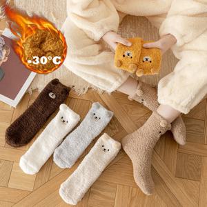 귀여운 곰돌이 여성용 코랄 벨벳 두꺼운 플러시 따뜻한 잠옷용 양말 2켤레, 귀여운 만화 캐릭터 사랑스러운 털이 많은 겨울용 바닥 양말
