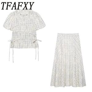 TFAFXY 2026 여름 보우 체크 무늬 자수 블라우스 여성 세트 A 라인 미디 롱 스커트 정장 Y2K