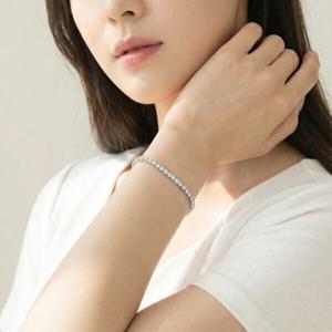 LAVENE 라벤느 모이사나이트 캐주얼 테니스 팔찌  라이팅 케이스 증정