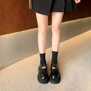 댓츠댓 어떤룩에도 잘어울리는 여성 버클 로퍼 단화 메리제인