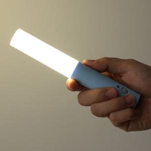 손전등 LED 충전식 후레쉬 서치 라이트 휴대용 핸드 랜턴