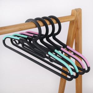 유아 논슬립 옷걸이 아기 옷걸이(블랙)