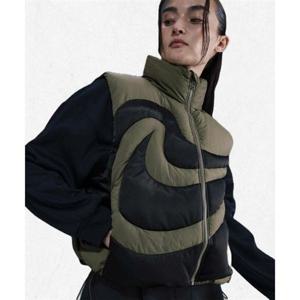 나이키 NIKE 스포츠웨어 스우시 시리즈 오버사이즈 다운 베스트 W - 미디엄 올리브 블랙 IH3981-222 2477192