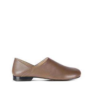 르메르 가죽 슬립온 FO0144LL0043BR441