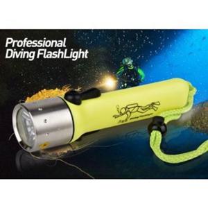 랜턴 완전방수 후레쉬 Q5