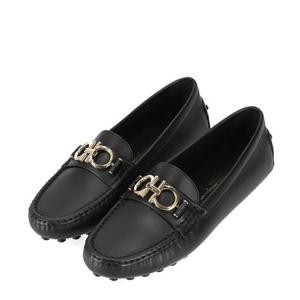 [페라가모] (BERRA NERO 0693761) 여성 간치니 드라이빙 슈즈 22