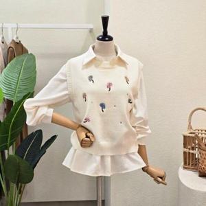 [포커스]FS5A7ST00092_자수 니트 조끼 셔츠 세트