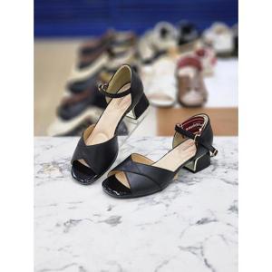 허시파피 세이브존05 여성4Cm굽토오픈샌들 KCOPOQ021