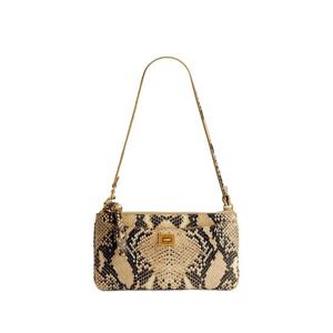 26SS Balenciaga Rodeo phone 케이스 on a 벨트 8533952ACAM2417 TP571030935