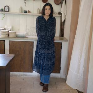 [써스데이아일랜드] 네크 벨벳 포인트 플라워 원피스 (T256MOP173W) T256MOP173