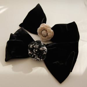 제이로렌 동백꽃 벨벳 대자 자동 헤어핀 H01104