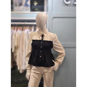 클리지 세이브존03 클리지  카라넥 셔링 블라우스 AGCP3WBL06A