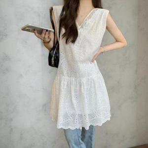 [옷자락]여성 레이스 자수 민소매 화이트 미니 드레스