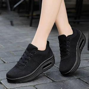 여성 키높이 에어 쿠션 운동화 데일리 편한 스니커즈 WFK5OLA