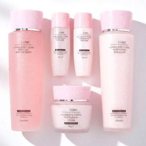 꽃의 촉촉한 윤기를 피부속으로 여성화장품 기초세트 WFLSE51