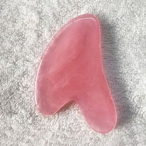 괄사 마사지 림프순환 얼굴 바디 세라믹 하트 승모근 마사지기 종아리 다리 허벅지 마사지기 핑크 S125