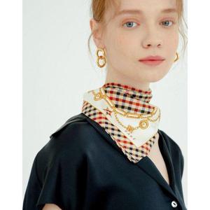 갤러리아_DCSC6E141I2 닥스 [SILK100%] 베이지 체크 패턴 스퀘어 실크스카프