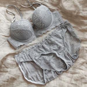 [글램공감]크레센트 그레이 브라1+팬티2 볼륨업 와이어 여성속옷세트