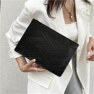 [코코] 기하학 바디패턴 여성 여자데일리백 클러치백