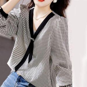 [에이치에스라이프]블라우스 브라우스 여름 여성 셔츠 남방 BL 고급 큐빅 브로치 브이넥 체크 티