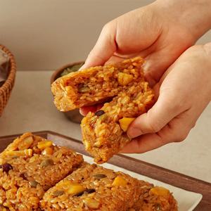 100% 국내산 찹쌀사용! 쫀득하고 꾸덕한 영양만점 약밥 1.5kg(개별포장)