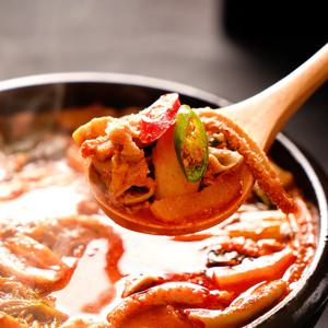 내장탕 600g * 5개 세트 엠에스푸드 즉석 요리 캠핑 간단 간편 엄마손맛 간편식 혼밥 음식 술안주 해장국 소내장탕