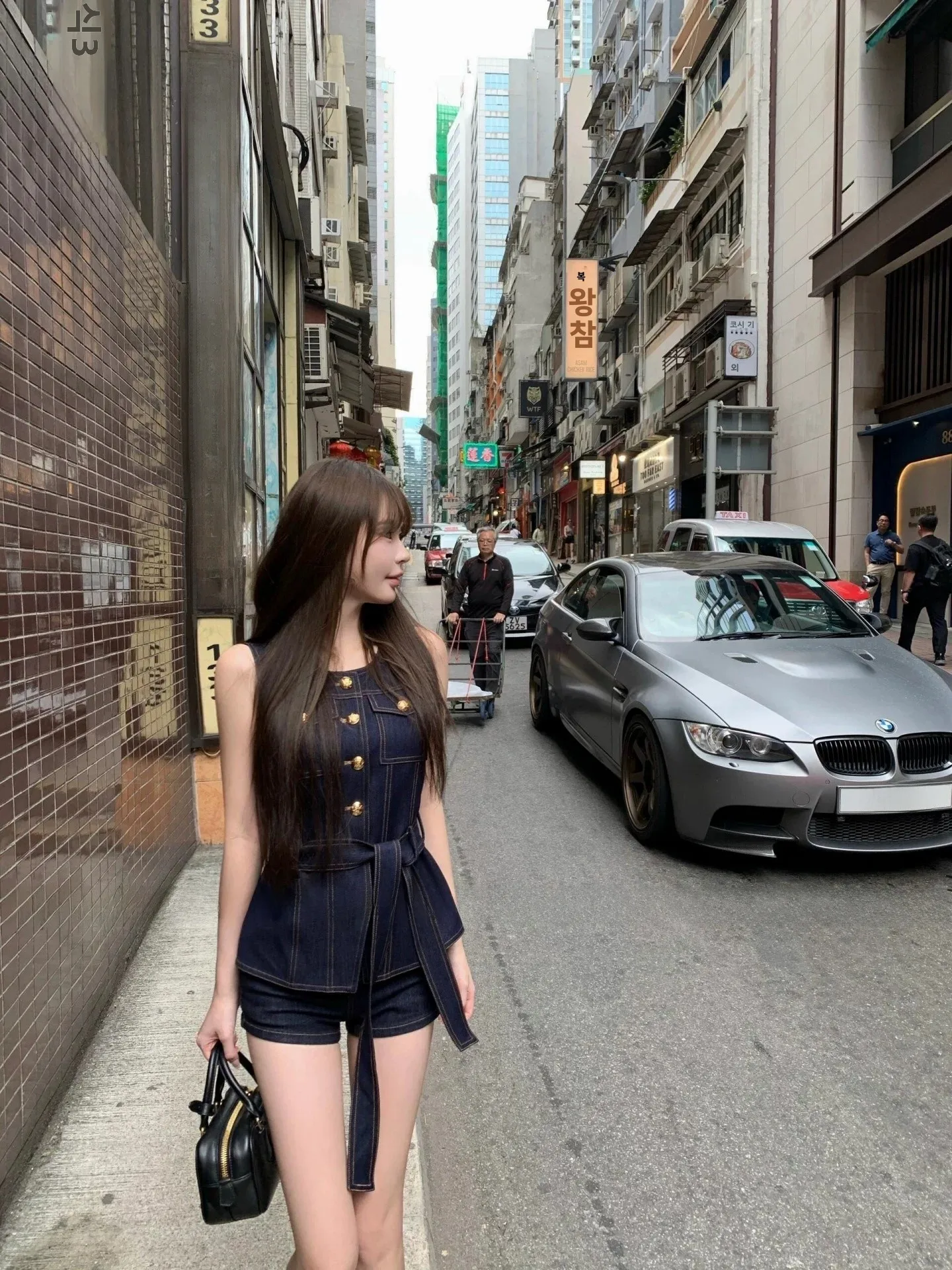 레트로 자수 골드 버클 허리 벨트 데님 조끼 여성 여름 패션 심플 민소매 탑 우아한 고급스러운 느낌
