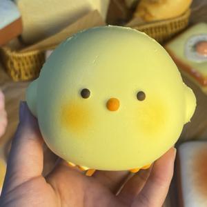 케이크향이 나는 귀여운 거대한 닭, 느린 상승, 반동, 부드럽고 압력에 강한 장난감, 케이크 레시피 1:1 제작. 모두를 위해