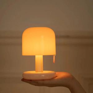미니 선셋 나이트 라이트 창의적인 LED 테이블 램프 USB 충전식 책상 침대 옆 침실 커피 바 룸 데코 분위기 램프